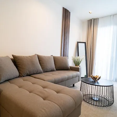 Ocean Lagoon By Belmont Realty * Zadar